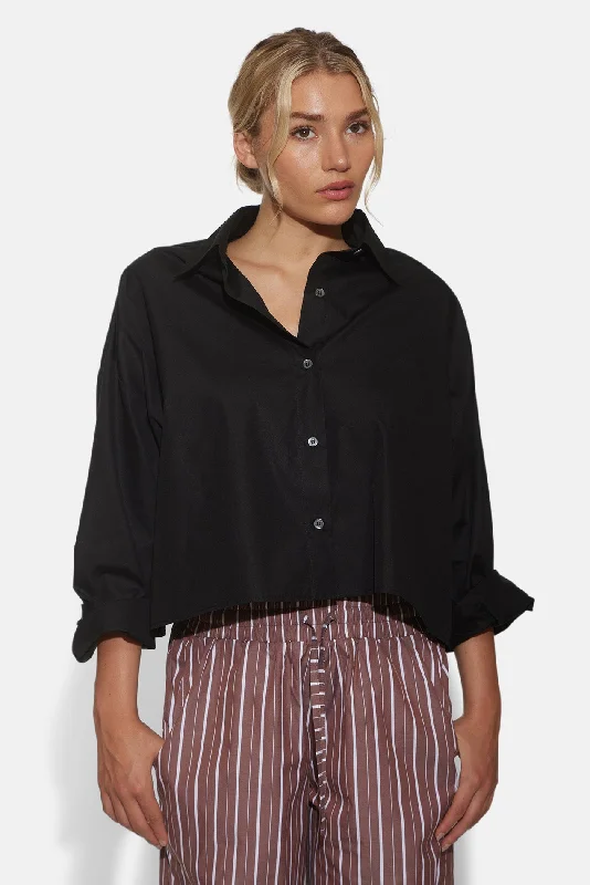 Gansett Poplin Crop Shirt Black Modern Short Sleeve Top