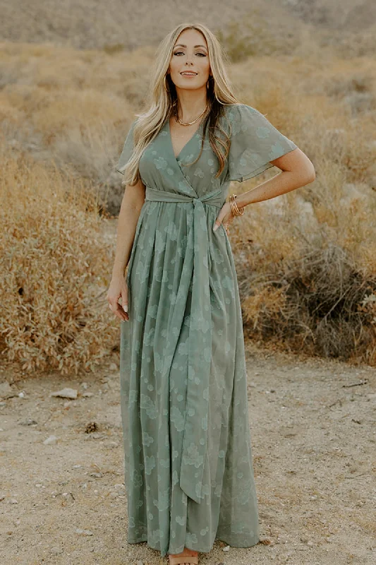 Faye Maxi Dress | Eucalyptus Fashionable Layered Maxi Dress
